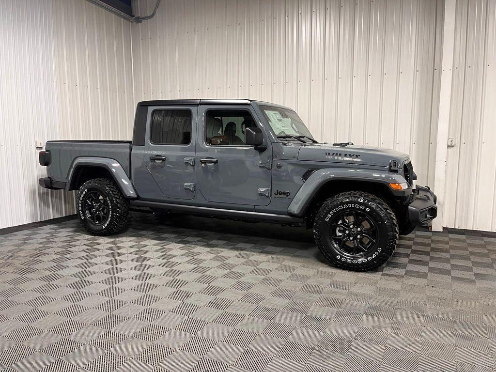 new 2025 Jeep Gladiator car, priced at $49,940