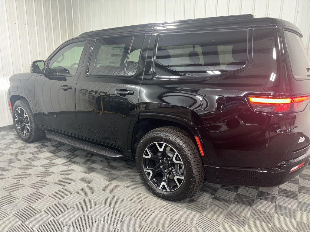new 2025 Jeep Wagoneer car, priced at $73,916