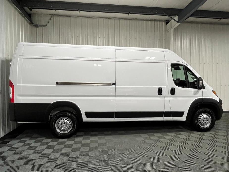 new 2024 Ram ProMaster 3500 car, priced at $62,455