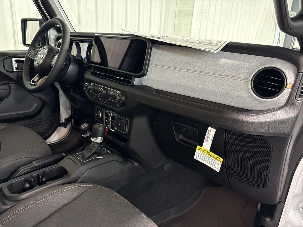 new 2025 Jeep Wrangler car, priced at $50,460
