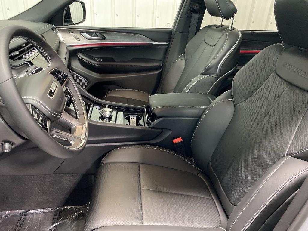 new 2025 Jeep Grand Cherokee L car, priced at $64,353