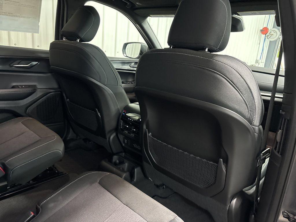 new 2025 Jeep Grand Cherokee L car, priced at $45,115