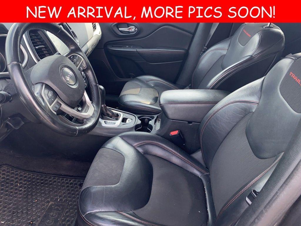 used 2016 Jeep Cherokee car, priced at $10,499