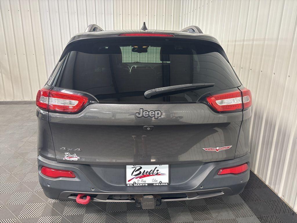 used 2016 Jeep Cherokee car, priced at $11,425