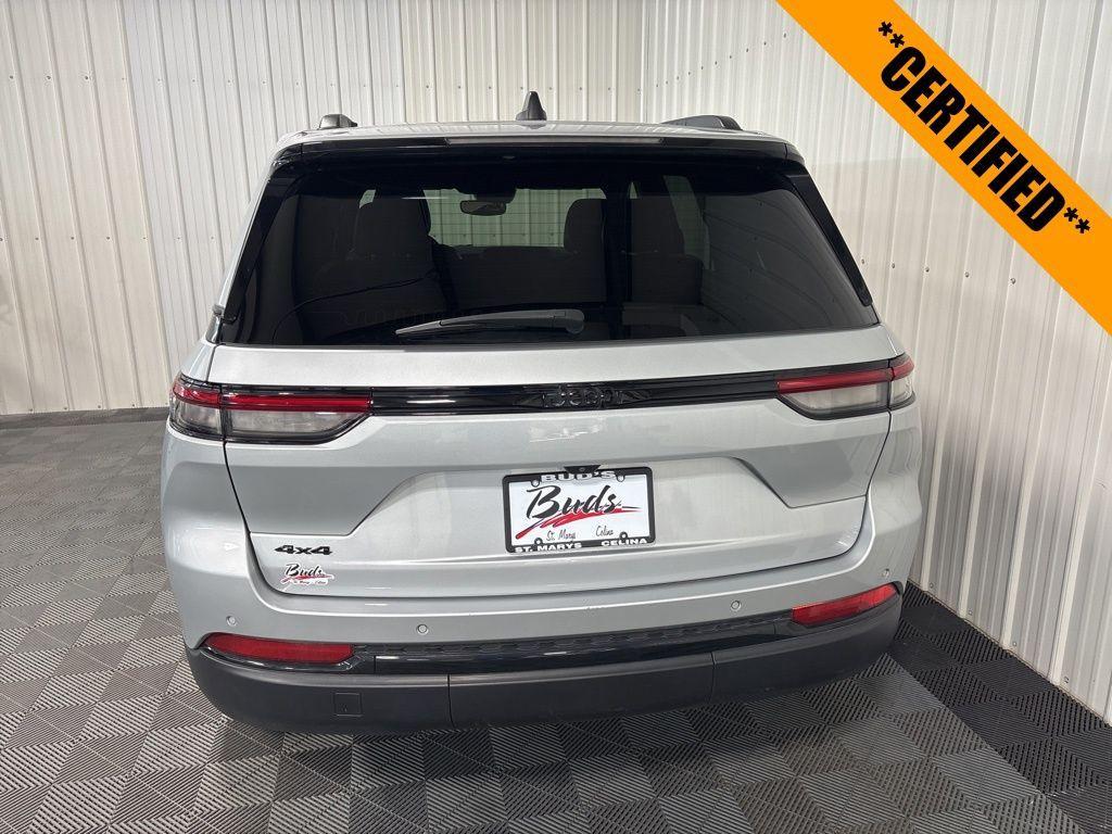 used 2022 Jeep Grand Cherokee car, priced at $32,326