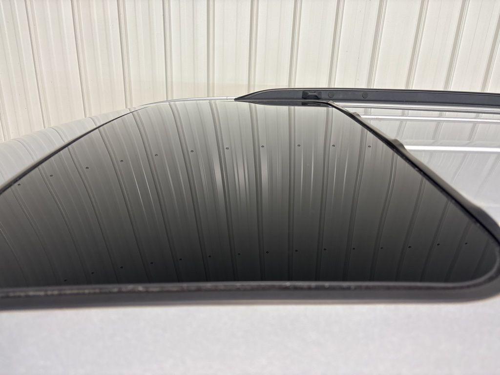 used 2022 Jeep Grand Cherokee car, priced at $30,000