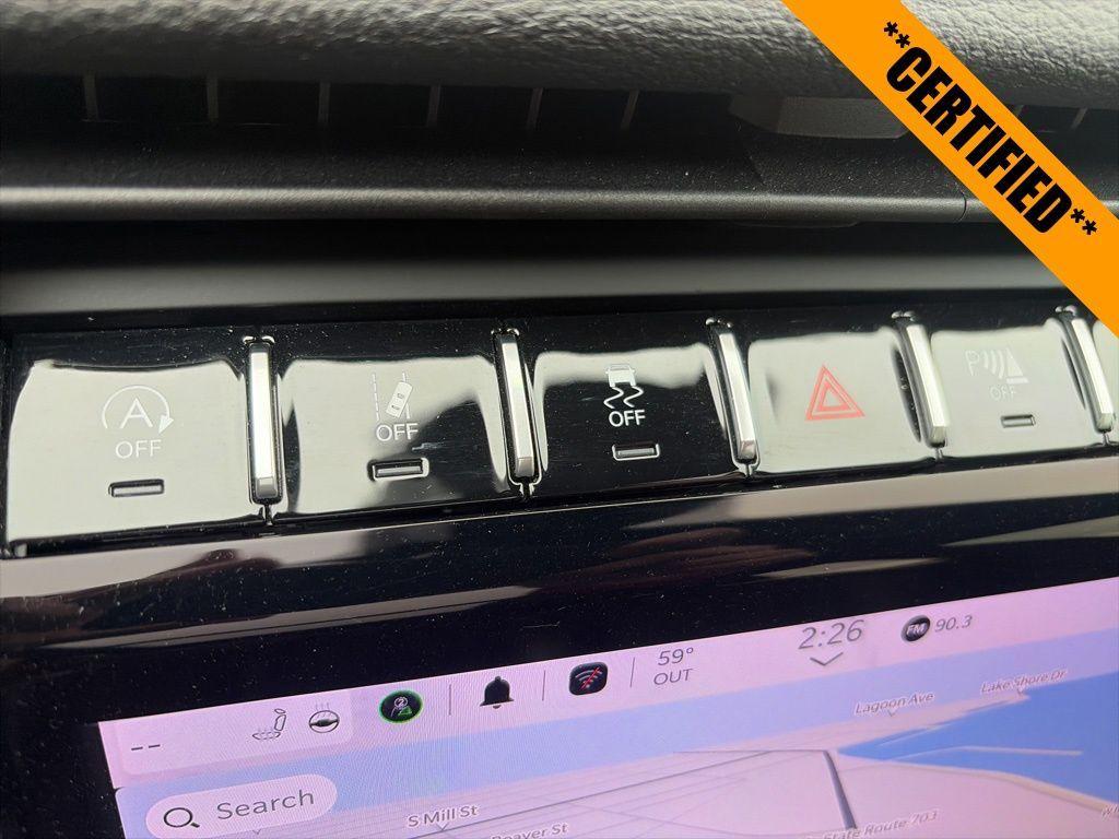 used 2025 Jeep Grand Cherokee car, priced at $43,999