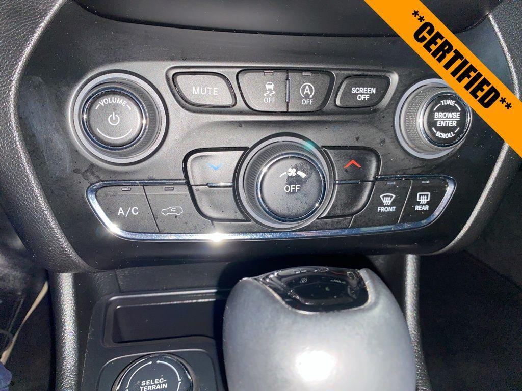 used 2021 Jeep Cherokee car, priced at $23,999