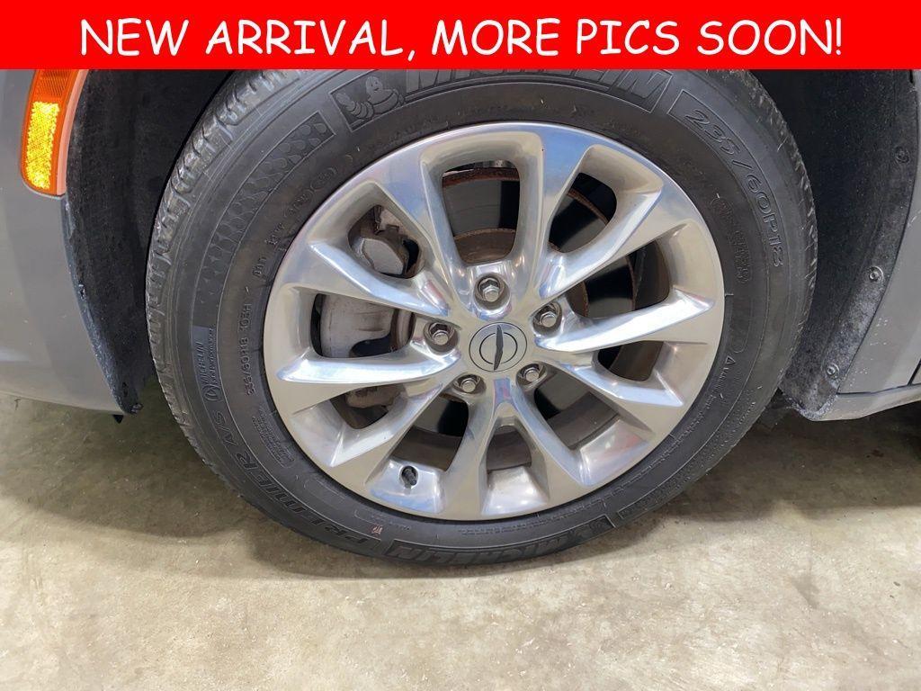 used 2021 Chrysler Pacifica car, priced at $33,999