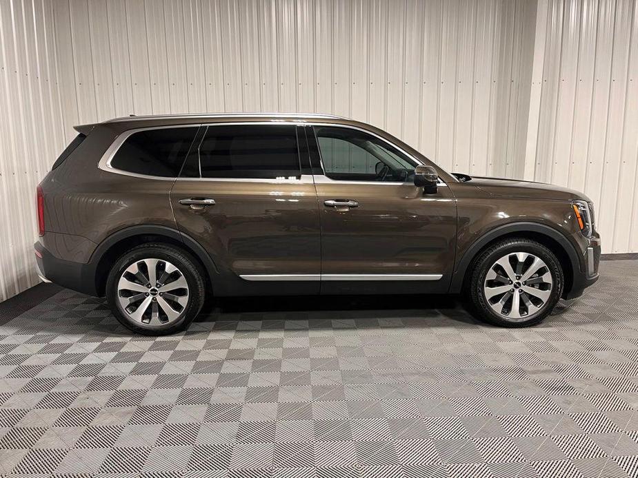 used 2022 Kia Telluride car, priced at $32,920