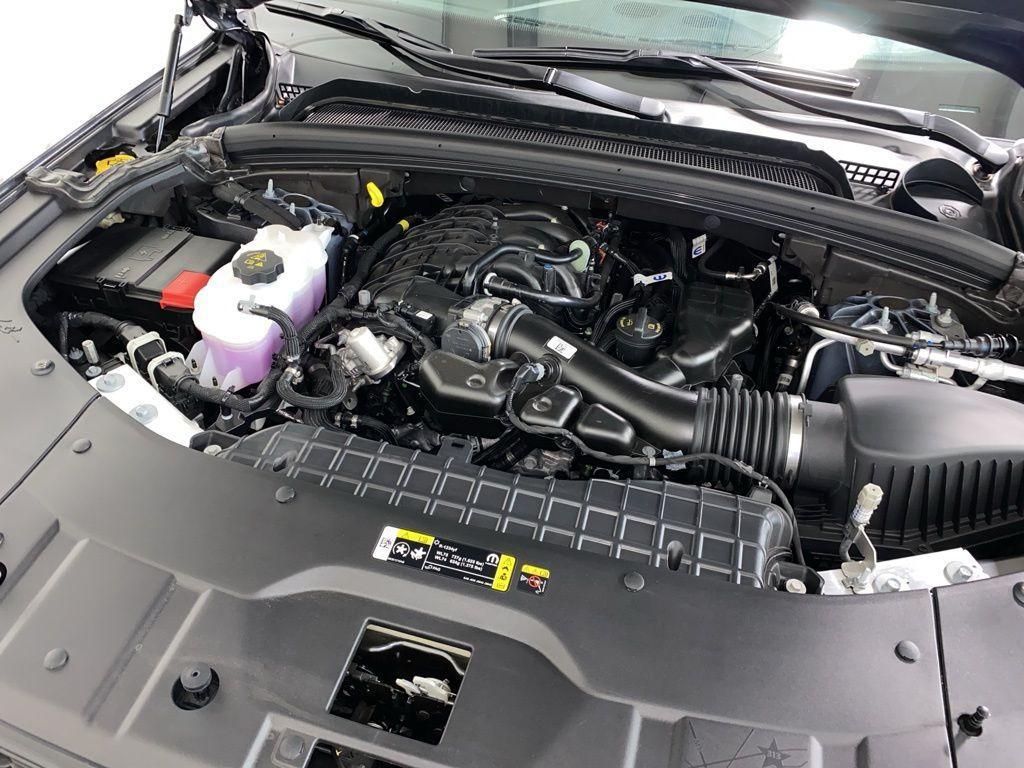 new 2025 Jeep Grand Cherokee L car, priced at $48,339