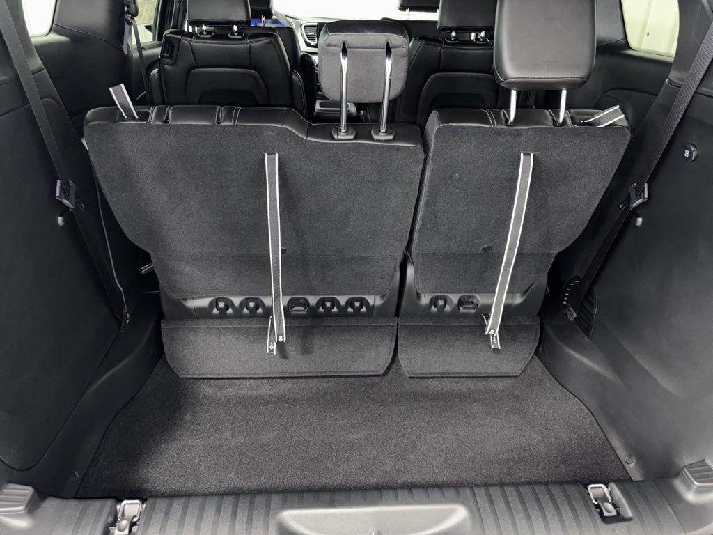 new 2025 Chrysler Pacifica car, priced at $45,725
