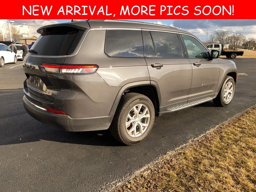 used 2023 Jeep Grand Cherokee L car