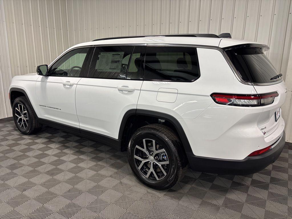 new 2025 Jeep Grand Cherokee L car, priced at $48,366