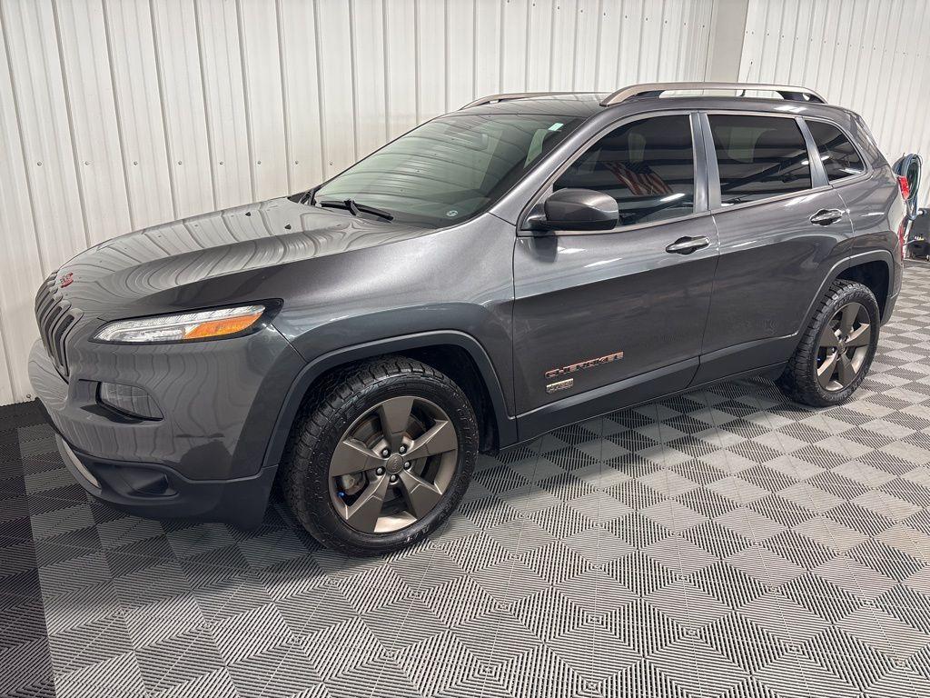 used 2016 Jeep Cherokee car, priced at $12,999