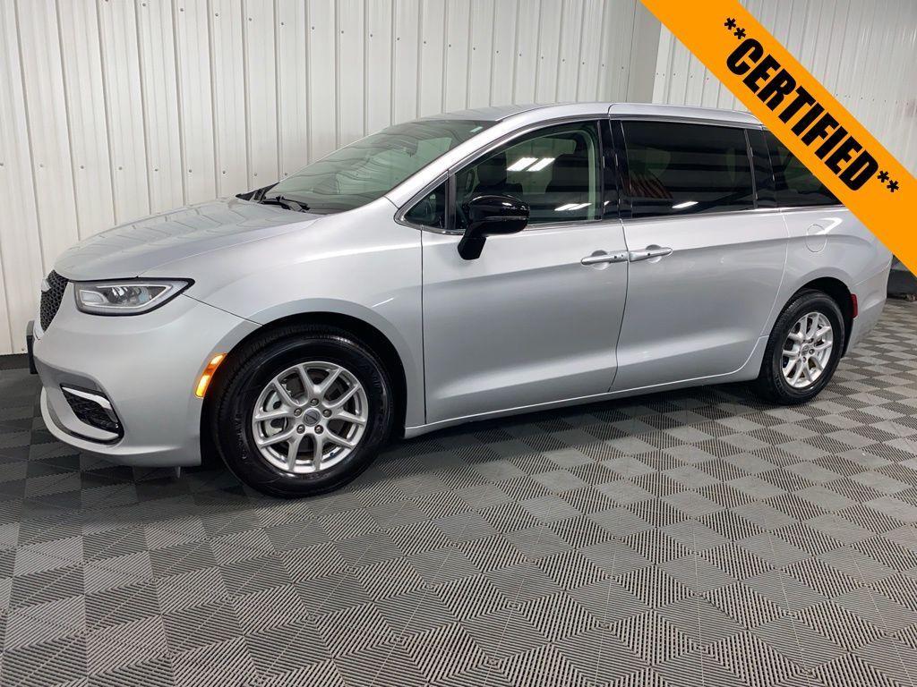 used 2024 Chrysler Pacifica car, priced at $38,999