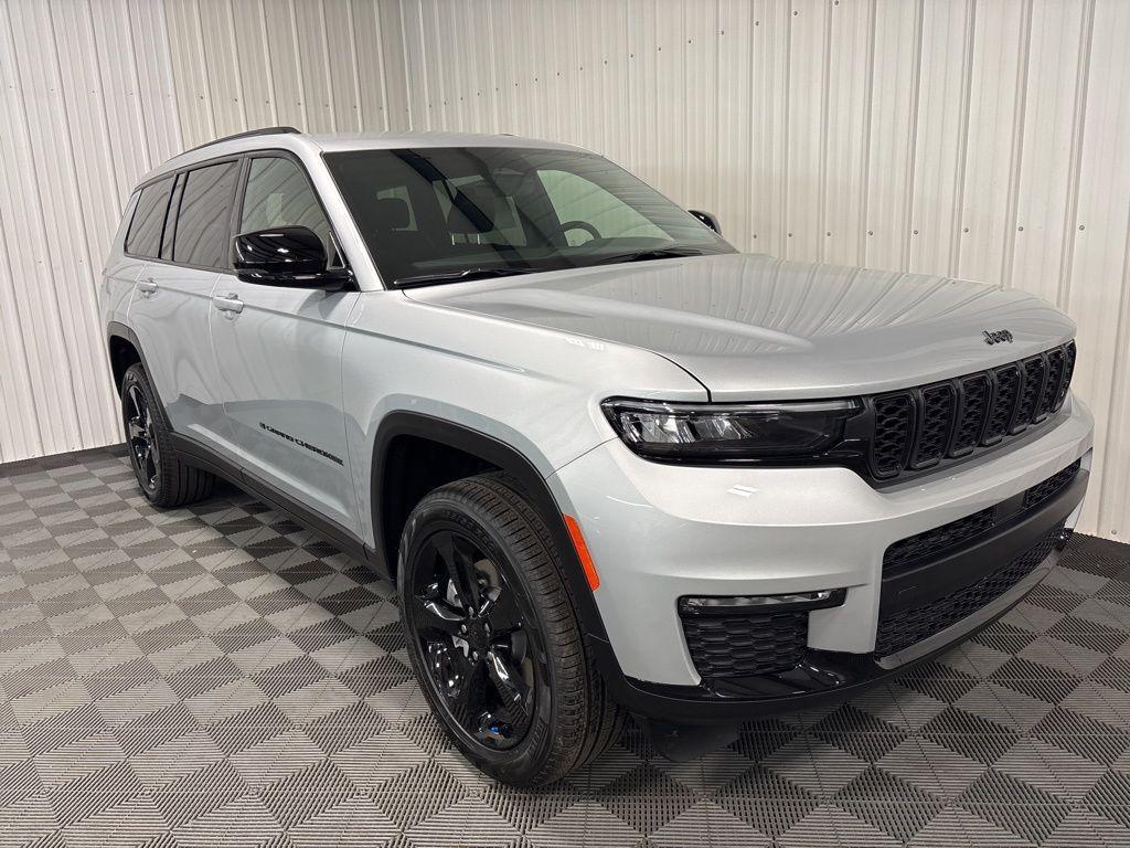 new 2025 Jeep Grand Cherokee L car, priced at $51,255