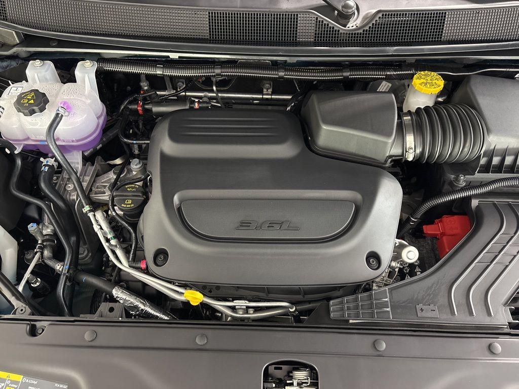 new 2025 Chrysler Pacifica car, priced at $43,114