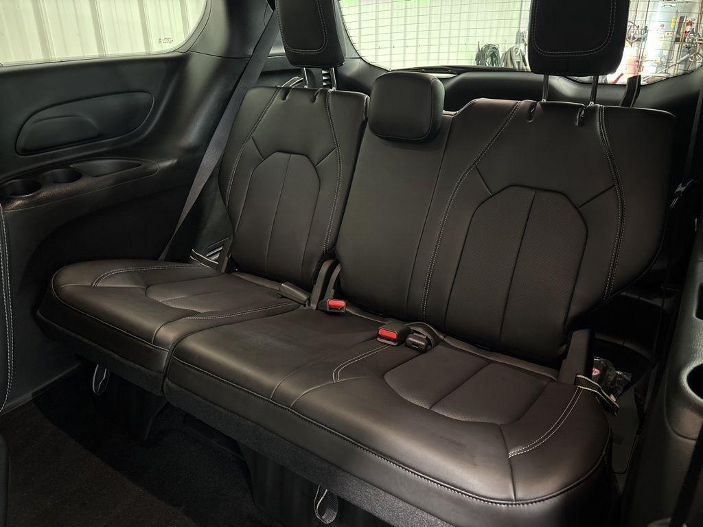 new 2025 Chrysler Pacifica car, priced at $43,114