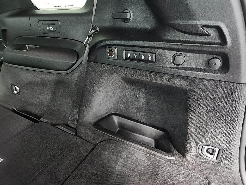 used 2021 Jeep Grand Cherokee L car, priced at $36,599