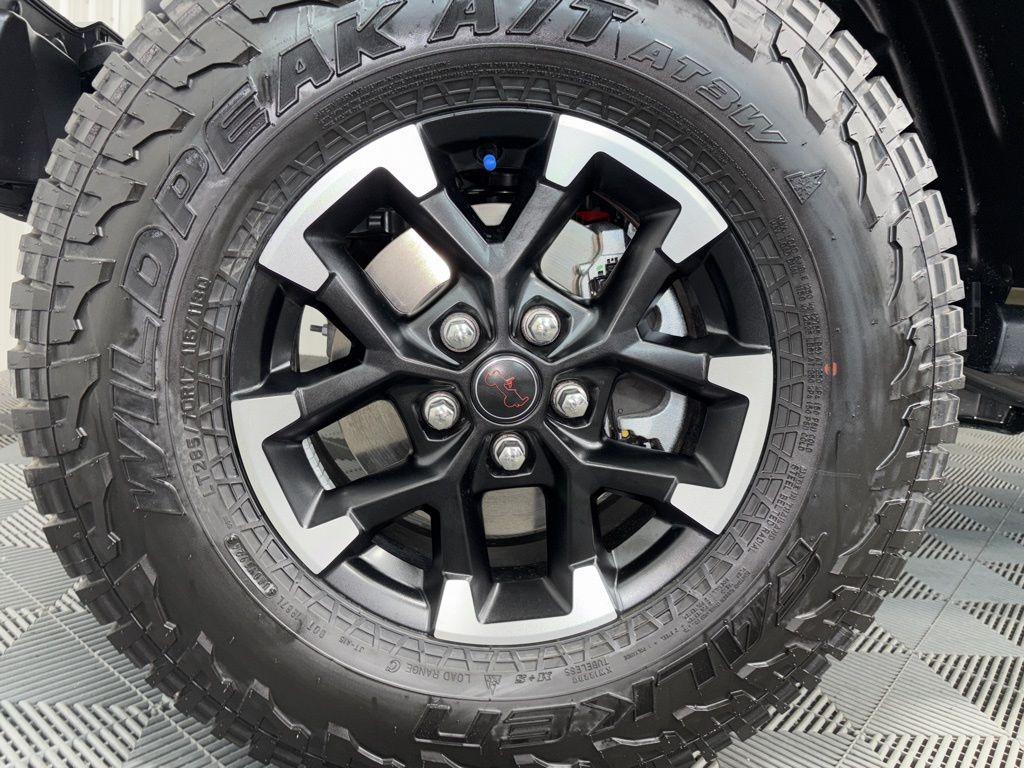 new 2025 Jeep Gladiator car, priced at $59,555