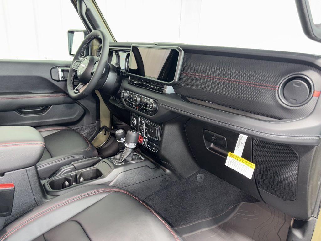 new 2025 Jeep Gladiator car, priced at $59,555
