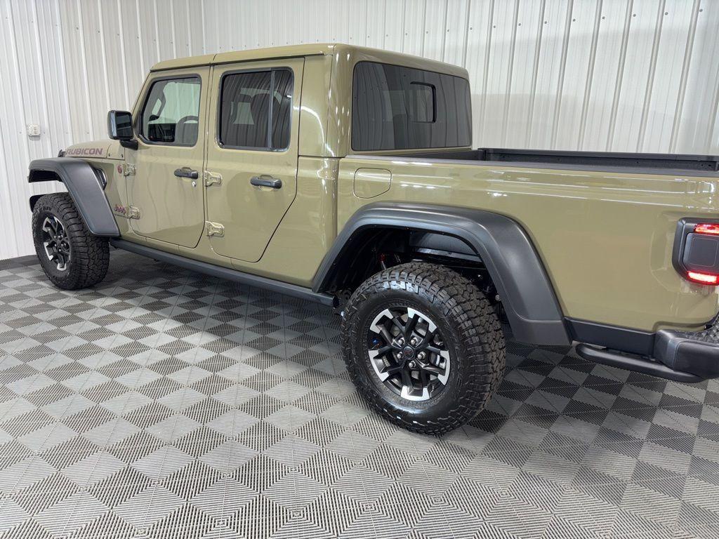 new 2025 Jeep Gladiator car, priced at $59,555