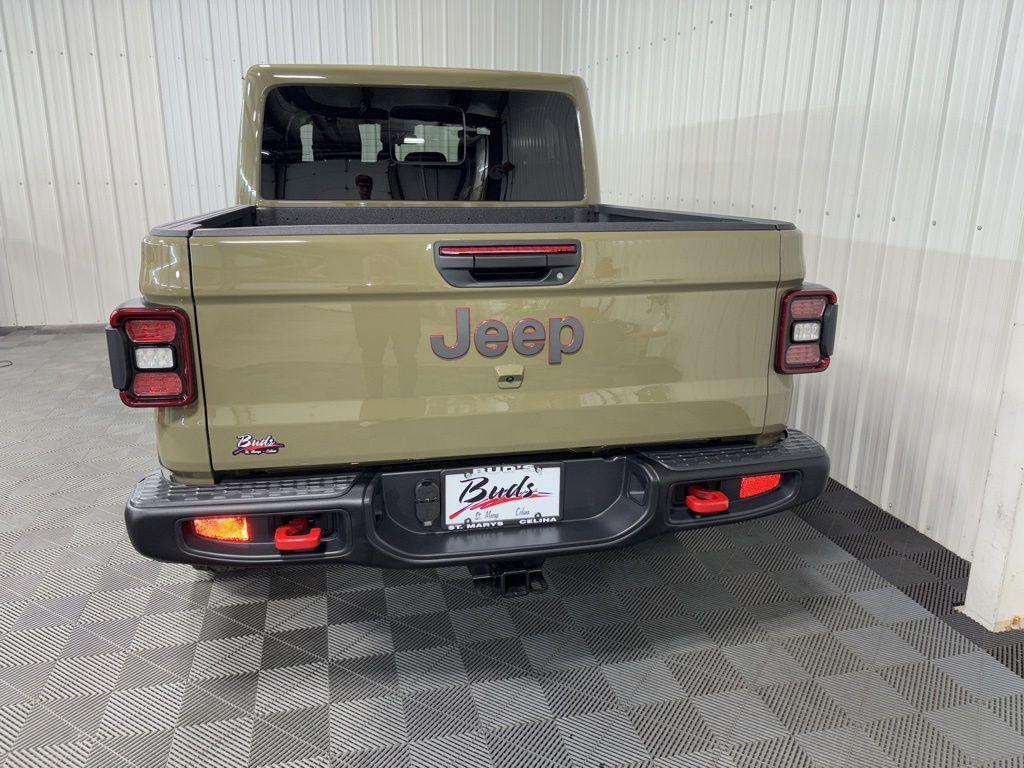 new 2025 Jeep Gladiator car, priced at $59,555