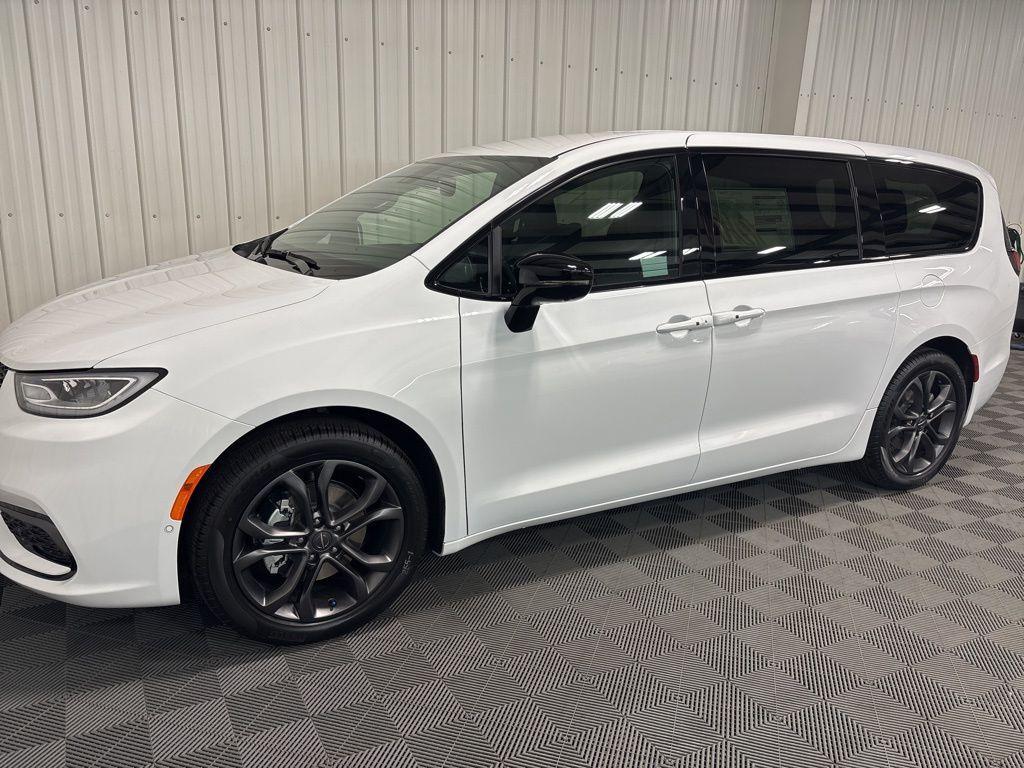 new 2026 Chrysler Pacifica car, priced at $50,075