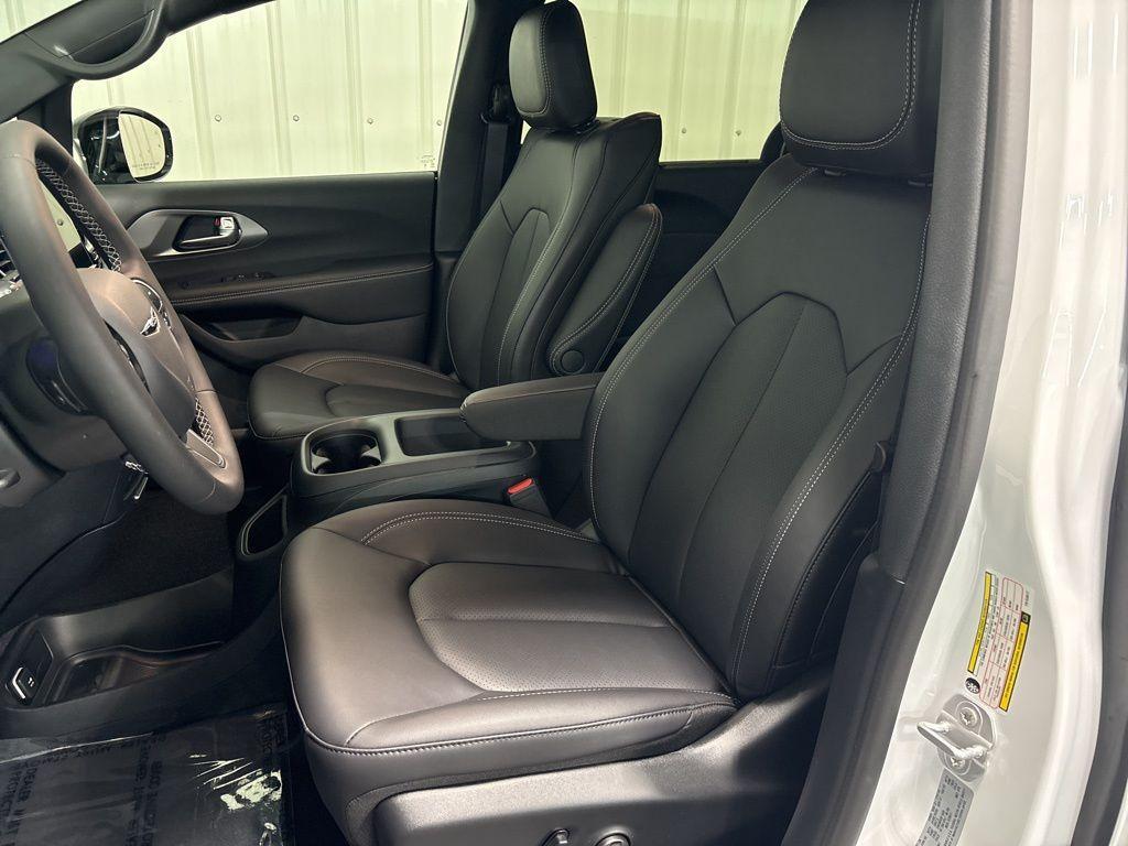 new 2026 Chrysler Pacifica car, priced at $50,075