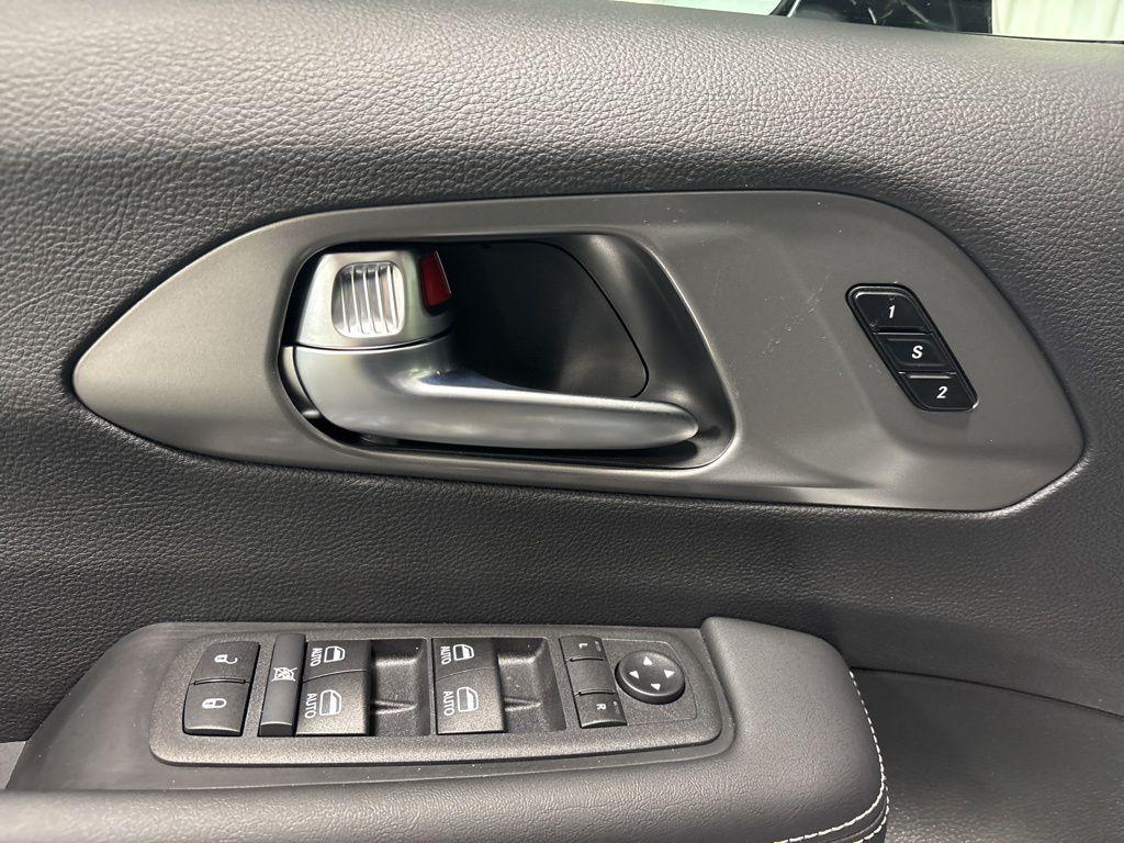 new 2026 Chrysler Pacifica car, priced at $50,075