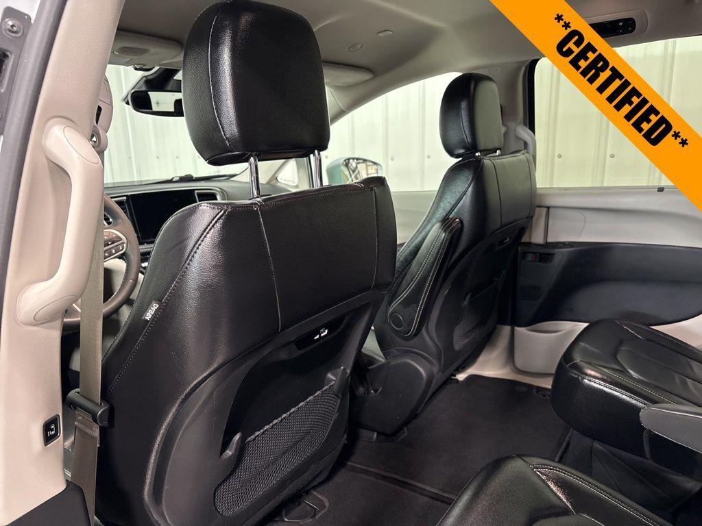 used 2022 Chrysler Pacifica car, priced at $30,497