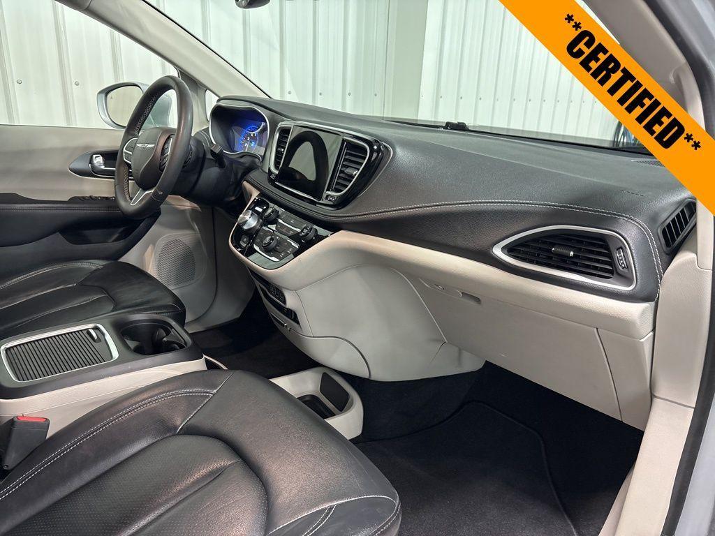 used 2022 Chrysler Pacifica car, priced at $30,497