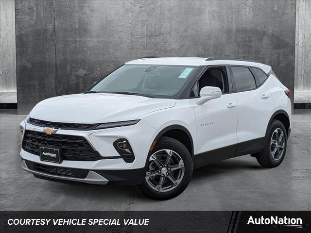 new 2025 Chevrolet Blazer car, priced at $35,570