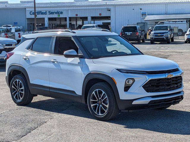 new 2025 Chevrolet TrailBlazer car, priced at $25,595