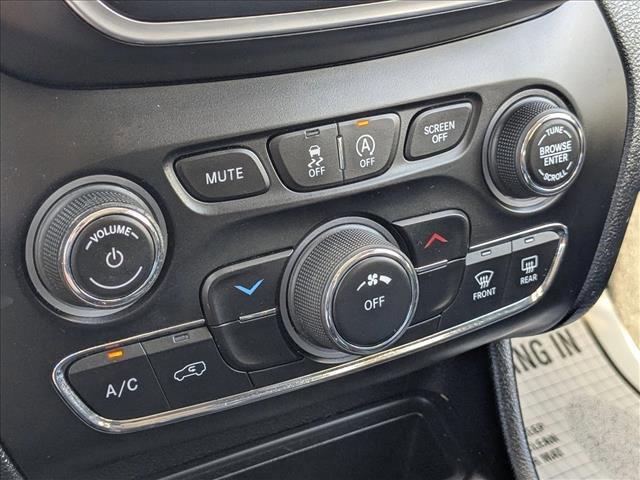 used 2022 Jeep Cherokee car, priced at $19,497