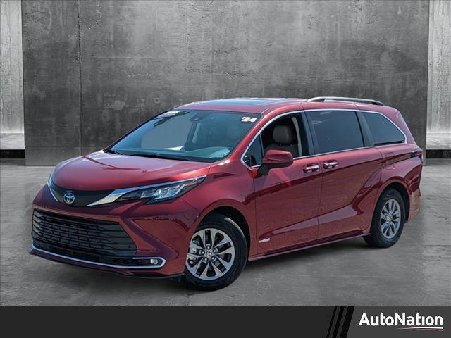 used 2021 Toyota Sienna car, priced at $34,497