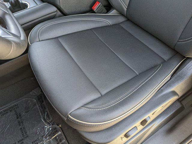 new 2024 Chevrolet Suburban car, priced at $76,940