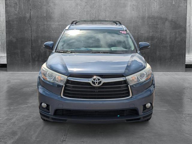 used 2015 Toyota Highlander car, priced at $20,667