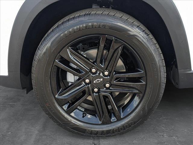 new 2025 Chevrolet Trax car, priced at $25,395