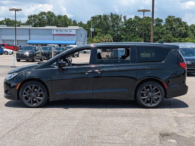 used 2018 Chrysler Pacifica car, priced at $12,997