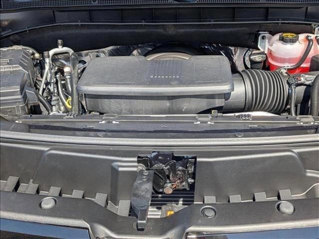 new 2025 Chevrolet Suburban car, priced at $72,095
