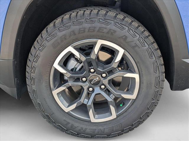 new 2025 Chevrolet Equinox car, priced at $31,380