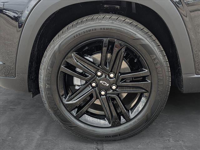 new 2025 Chevrolet Trax car, priced at $23,895