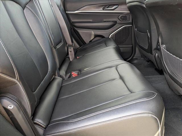 used 2022 Jeep Grand Cherokee car, priced at $24,086
