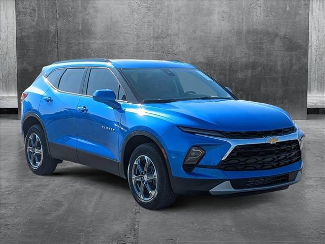 new 2025 Chevrolet Blazer car, priced at $36,627