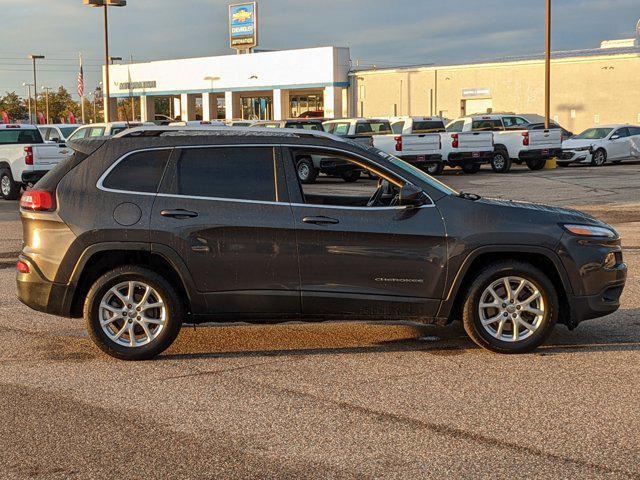 used 2017 Jeep Cherokee car, priced at $10,495