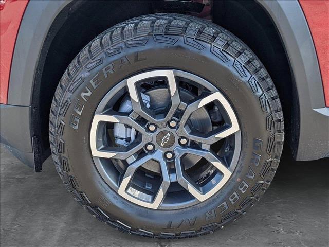 new 2026 Chevrolet Equinox car, priced at $31,390