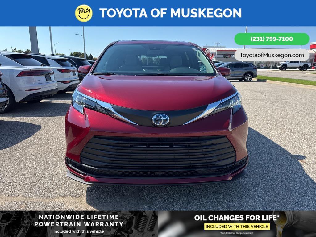 new 2025 Toyota Sienna car, priced at $43,415