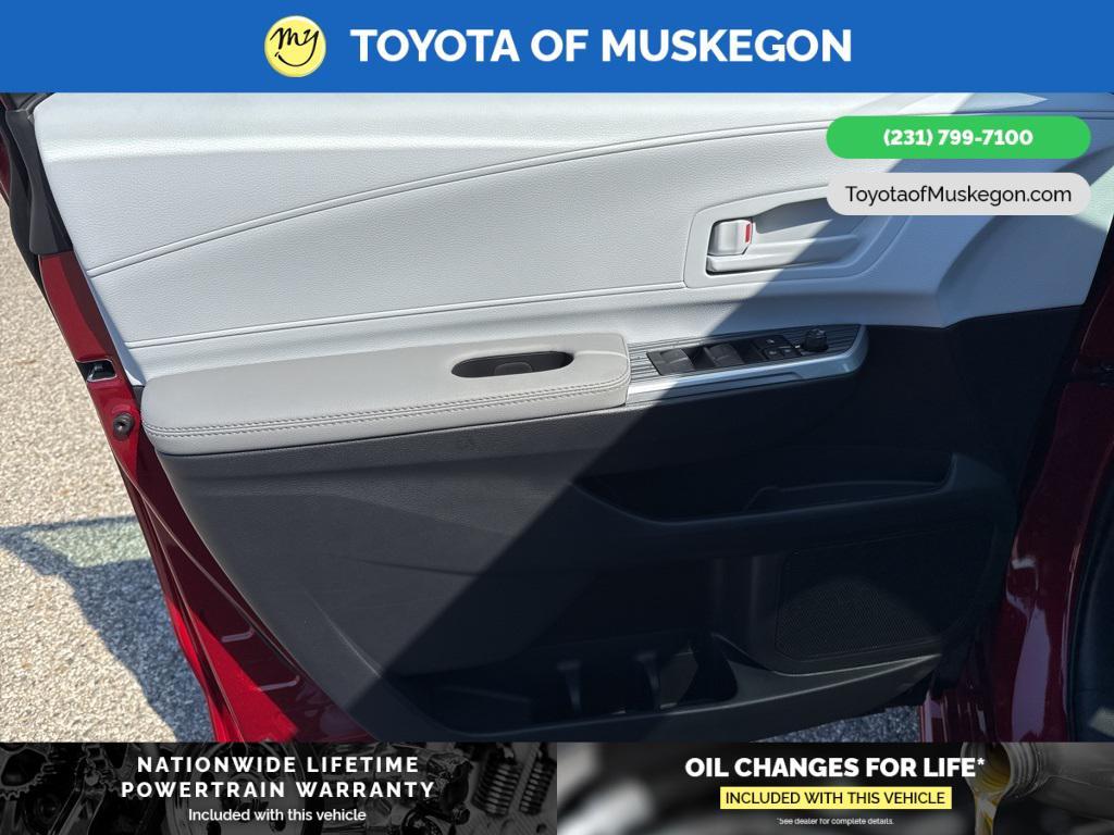 new 2025 Toyota Sienna car, priced at $43,415